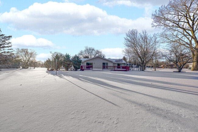 Building Photo - 2226 Shannondale Dr