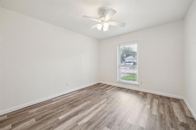 Building Photo - 4218 Crestwood Dr