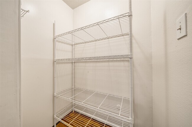 Building Photo - 3114 Cypress Point Dr