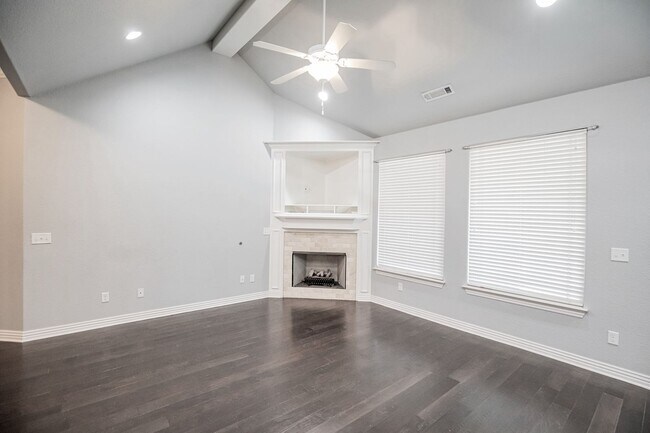 Building Photo - ***3103 SW Silverbark Road***