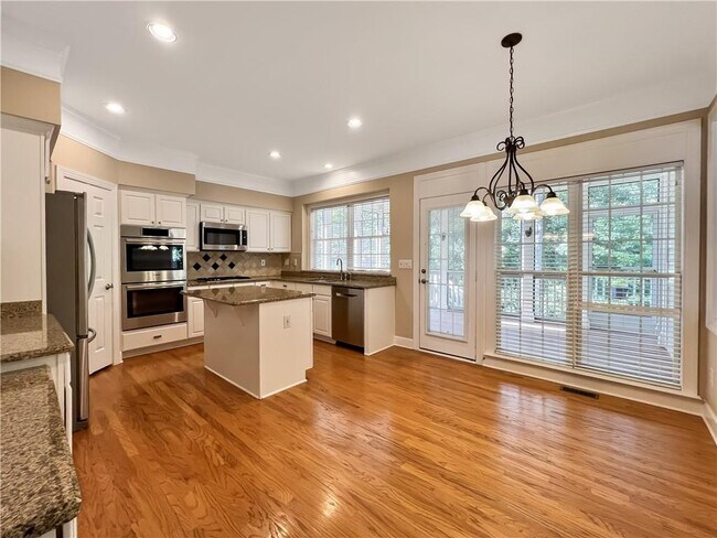 Building Photo - 1670 Laleiah Dr