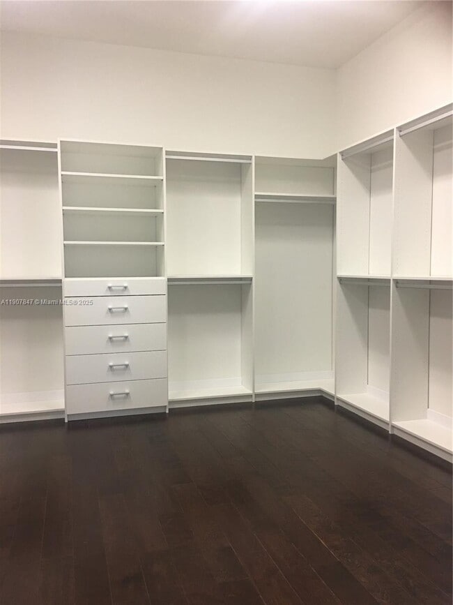 Building Photo - 8258 NW 33rd Terrace