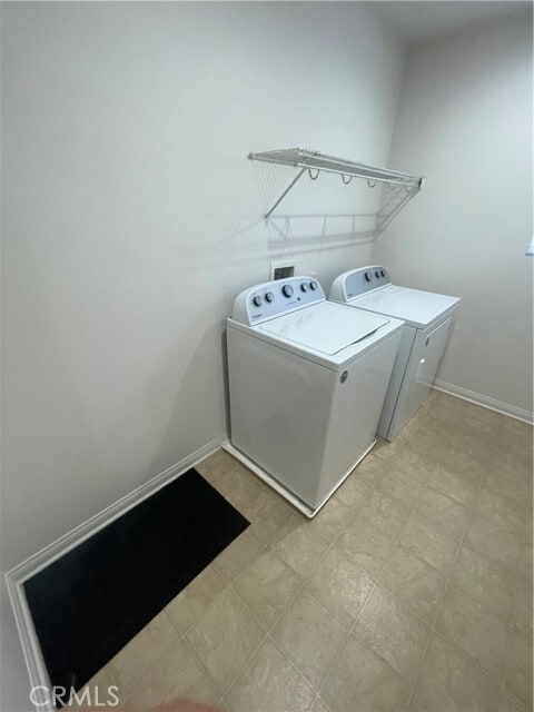 Building Photo - 1526 Beacon