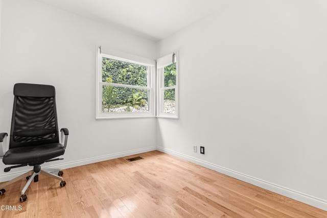 Building Photo - 3323 Reta St