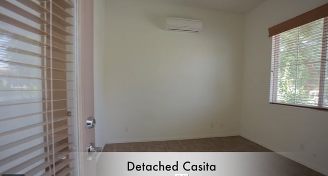 Building Photo - 1 bedroom Casita