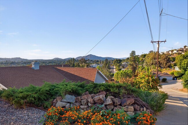 Building Photo - 4060 Rosarita Dr