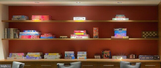 Building Photo - 5904 Mt Eagle Dr