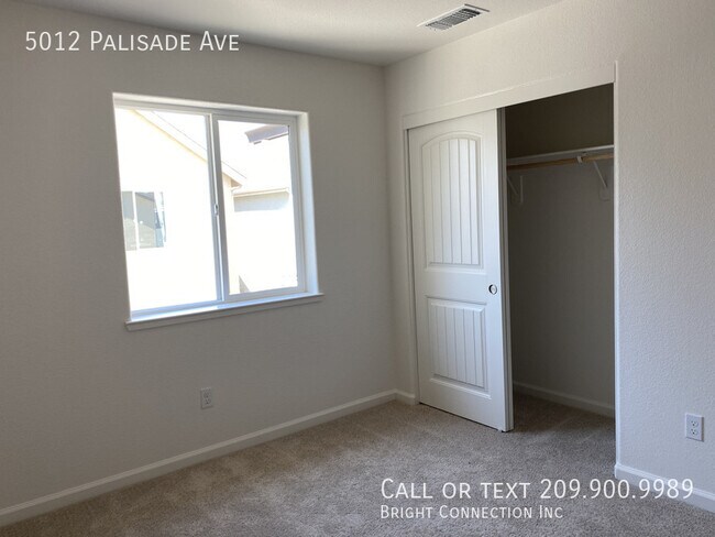 Building Photo - 5012 Palisade Ave