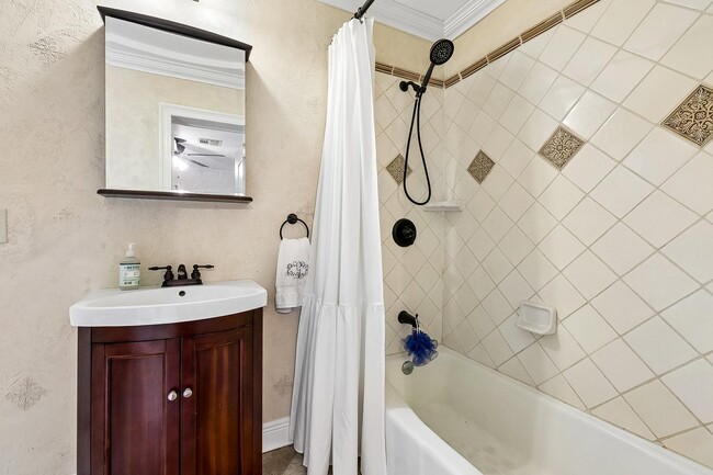 Building Photo - 509 Brockenbraugh Ct