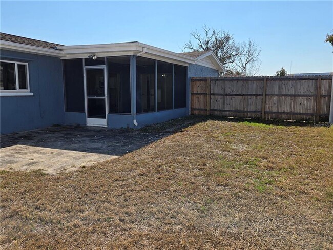 Building Photo - 9629 Morehead Ln