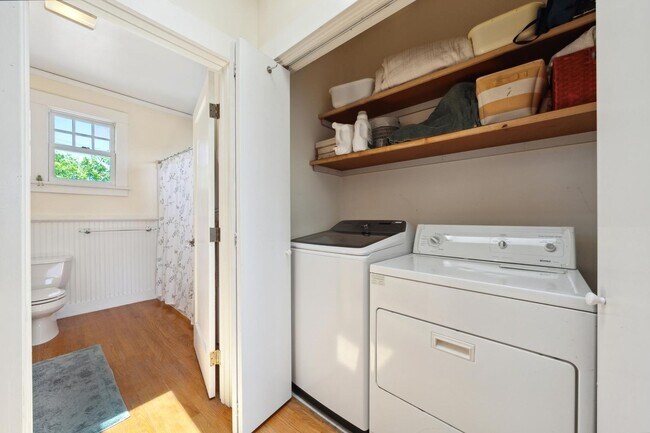 Building Photo - Beautiful North Berkeley Craftsman with Bay View