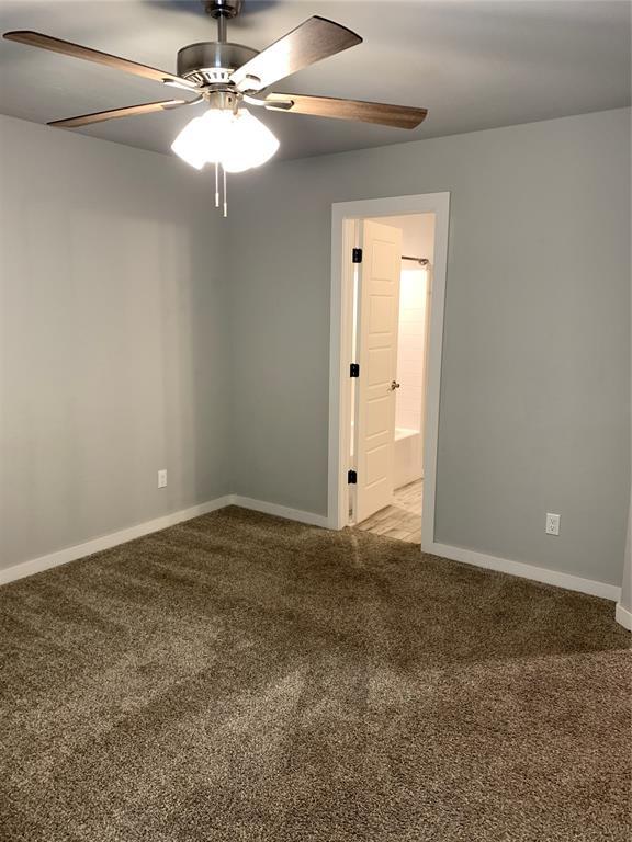 Building Photo - 202 Woodbriar Rd
