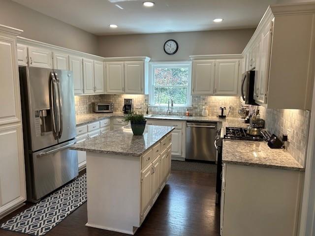 Building Photo - 2368 Battle Forest Dr SW