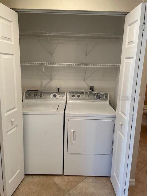 Building Photo - 4256 Central Sarasota Pkwy