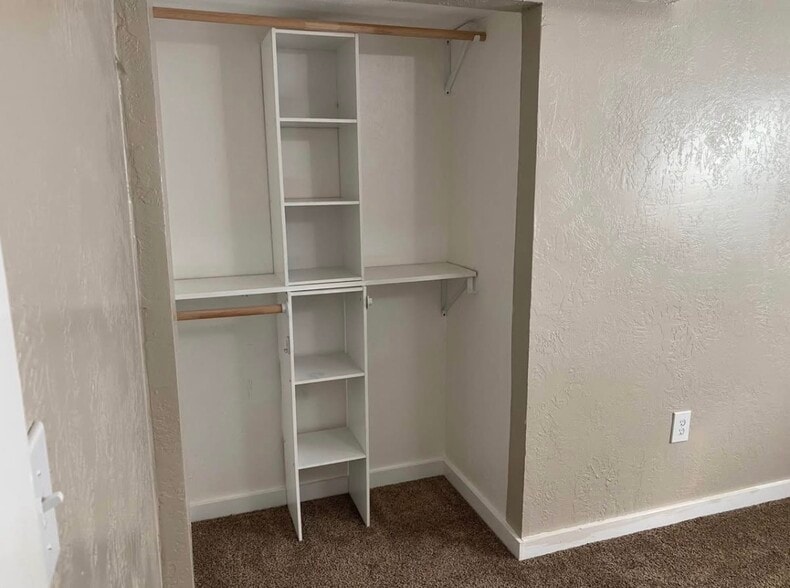 Building Photo - 4775 Home Run Aly