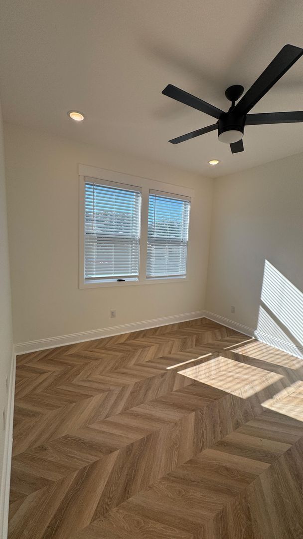 Building Photo - East Duffy Street