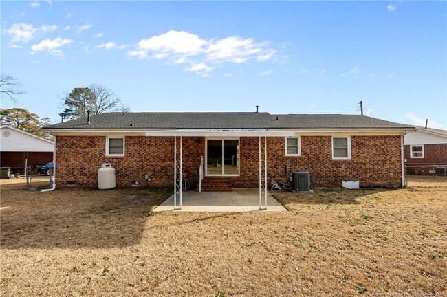 Building Photo - 5419 Laramie Ct