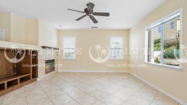 Building Photo - 807 Via Bahia