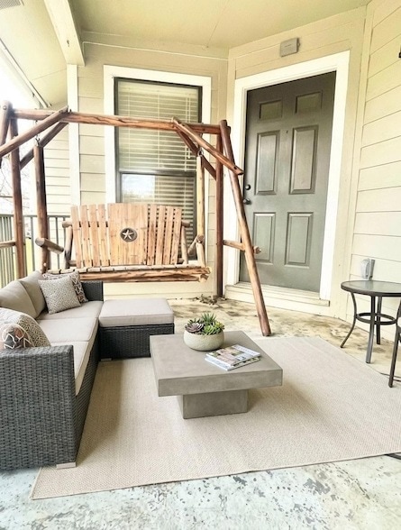 Building Photo - 10616 Mellow Ln