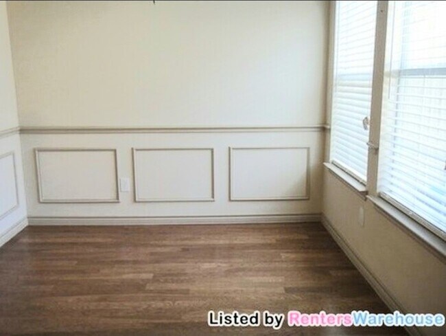 Building Photo - Beautiful Townhome in Euless!!