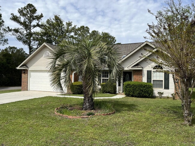 Building Photo - Calabash Comfort