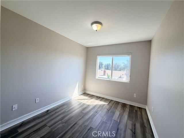 Building Photo - 215 N Spruce Ave