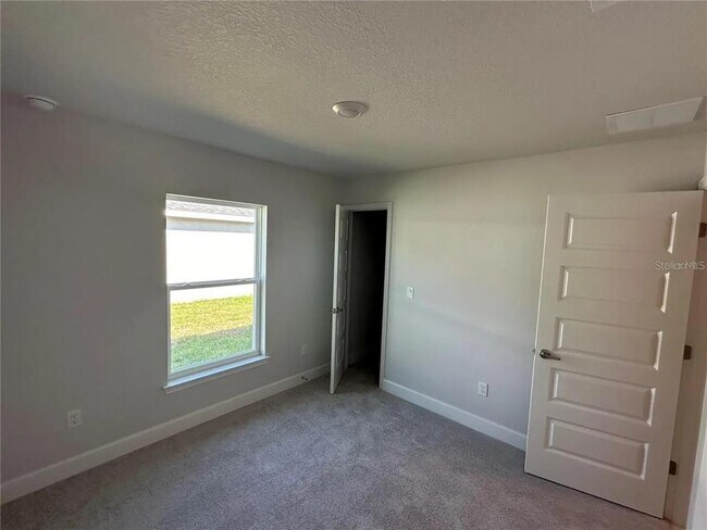 Building Photo - 4984 SW 91st PL