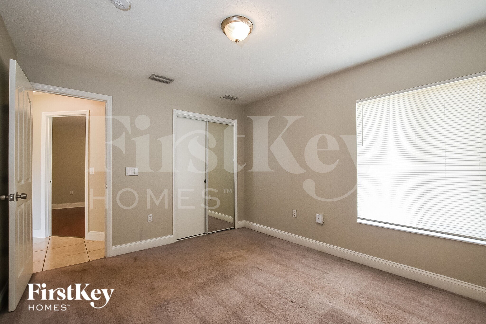 Building Photo - 140 Sunrise Blvd