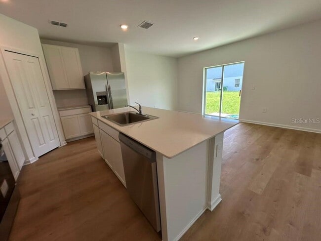 Building Photo - 6268 Botticella Blvd
