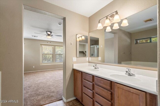 Building Photo - 3837 E Jasper Dr