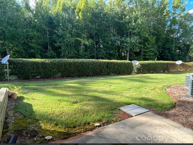 Building Photo - 11838 Shoemaker Ct