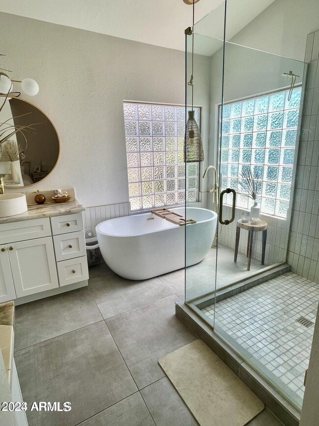 Building Photo - 17689 N 81st Way