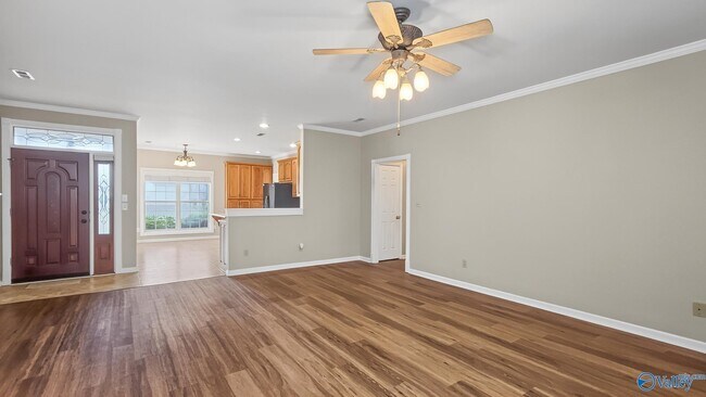 Building Photo - 141 Canterbury Dr