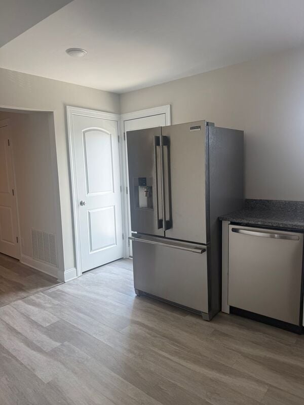 Building Photo - 1000 Monticello Rd