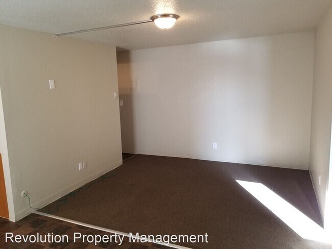 Building Photo - 1337 Canyon Rd