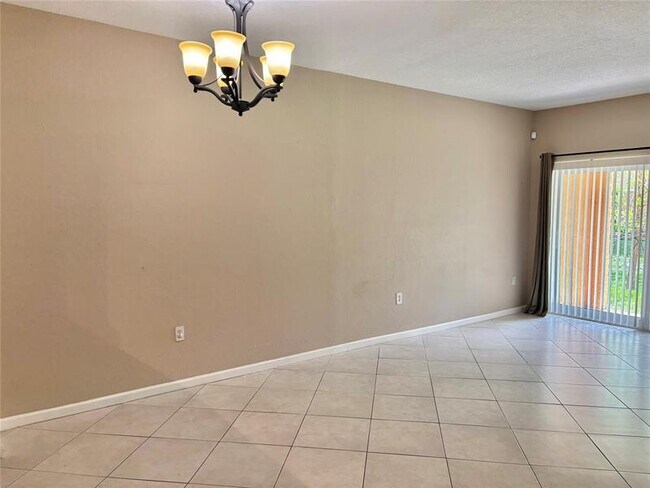 Building Photo - 5730 Tuscany Terrace