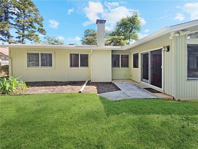 Building Photo - 1273 Murdock Rd
