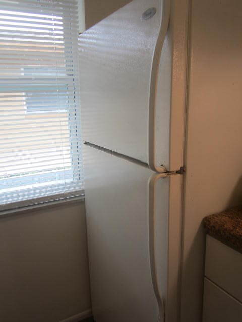 Building Photo - 313 SE 10th Ave