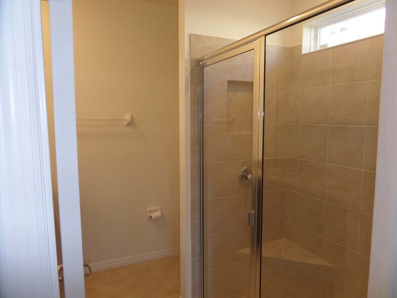 Building Photo - 8051 Penrose Pl