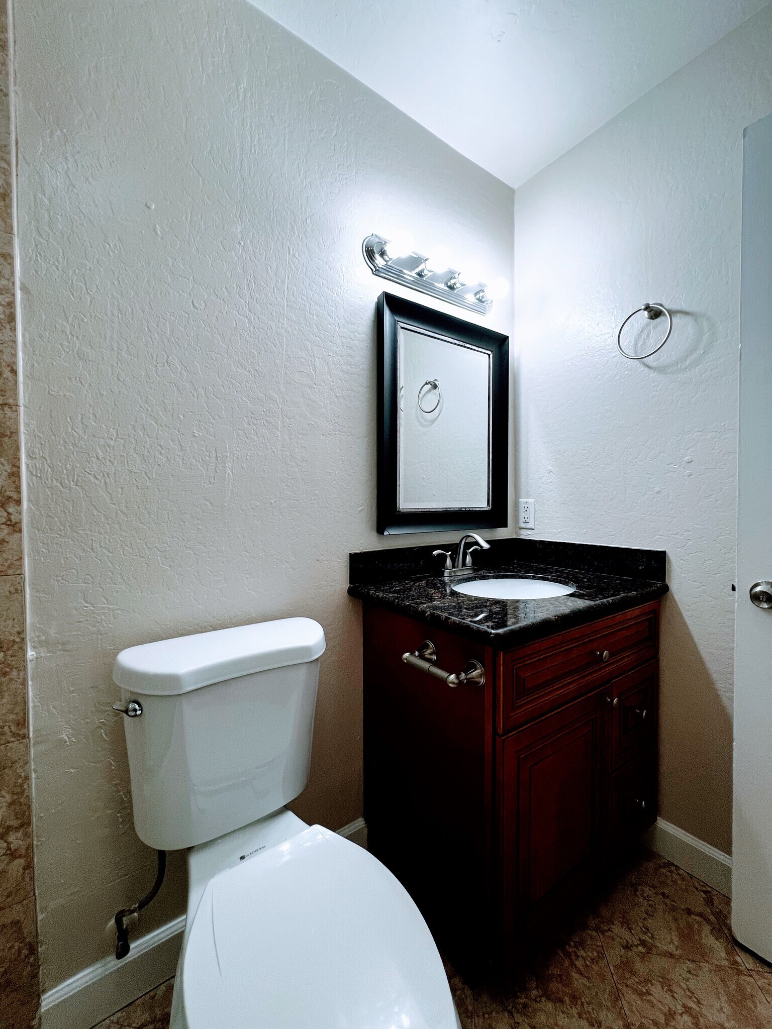 Building Photo - 620 Gamma Ct