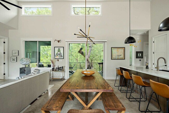 Building Photo - 3608 Pennsylvania Ave