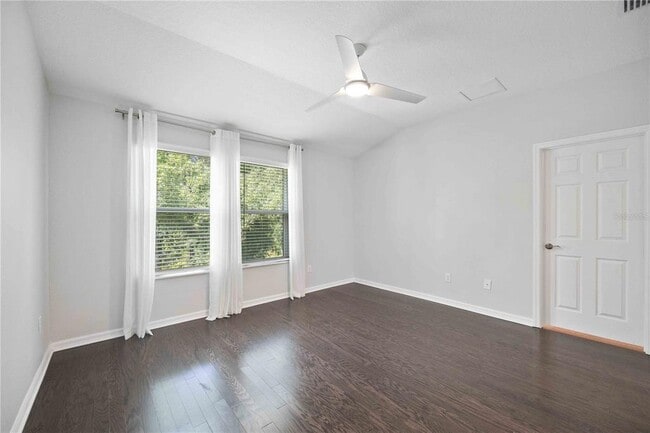 Building Photo - 3040 Via Sienna Cir