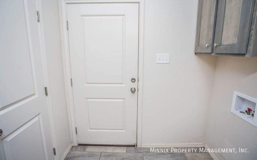 Building Photo - 1144 N 7th St