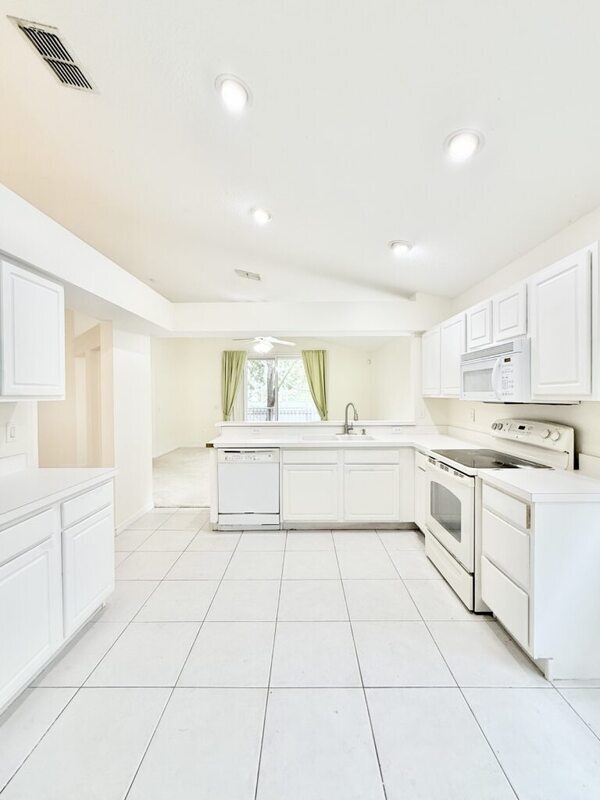 Building Photo - 5431 Ayrshire Dr