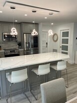 Building Photo - 2870 NE 14th Street Cswy