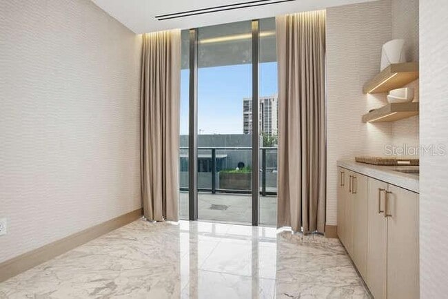 Building Photo - 3015 S Ysabella Ave