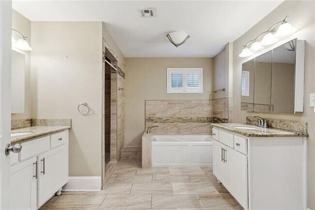 Building Photo - Single Family Home Ready For Occupancy on June 16!