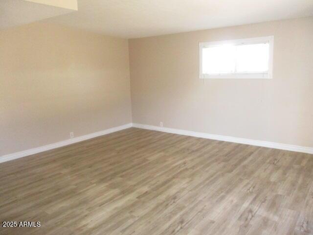 Building Photo - 2021 S La Rosa Dr