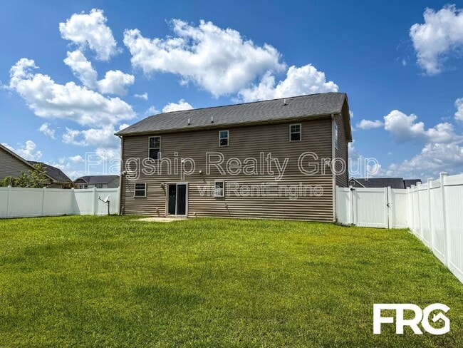 Building Photo - 1217 Teakwood Dr