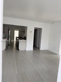 Building Photo - 1362 NE 145th St